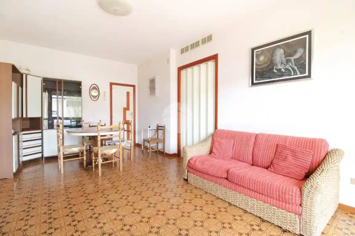 Trilocale via G. d'Annunzio 197, Centro, Pineto - foto 5