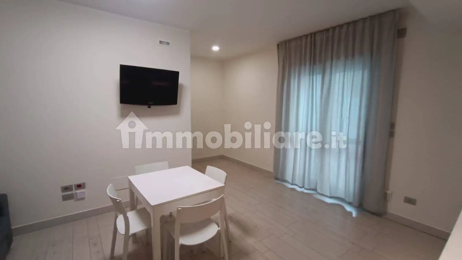 Trilocale buono stato, primo piano, Centro, Montesilvano - foto 4