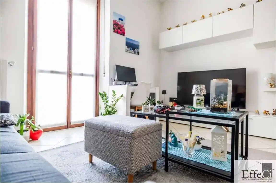 Appartamento in vendita a Besozzo