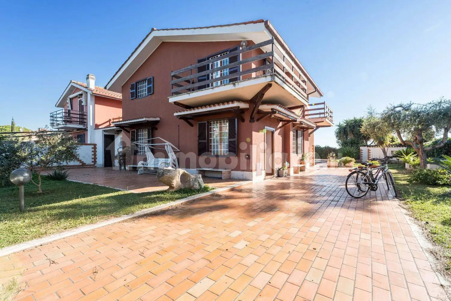 Villa in vendita a Ladispoli