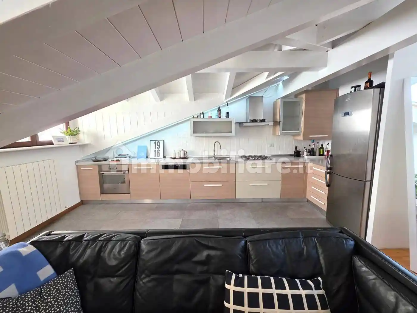 Mansarda via Albuzzi 2, Centro, Varese - foto 5