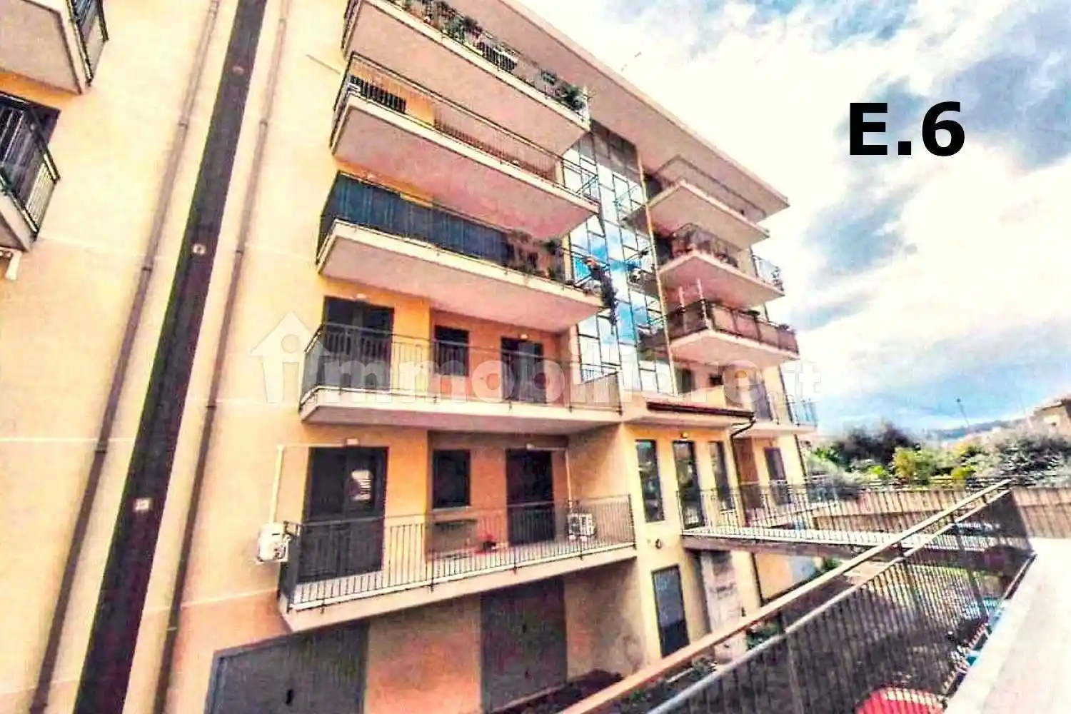 Appartamento in vendita a Acireale