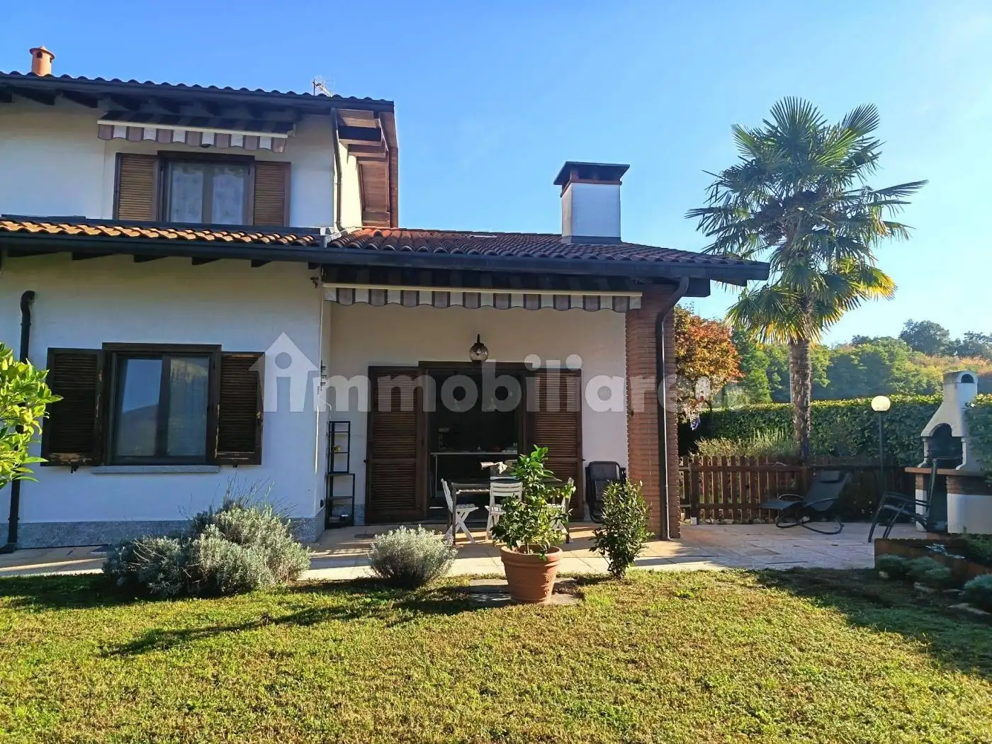 Villa in vendita a Brebbia