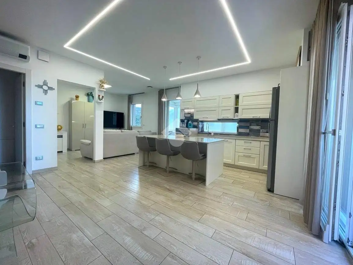 Appartamento in vendita a Rimini