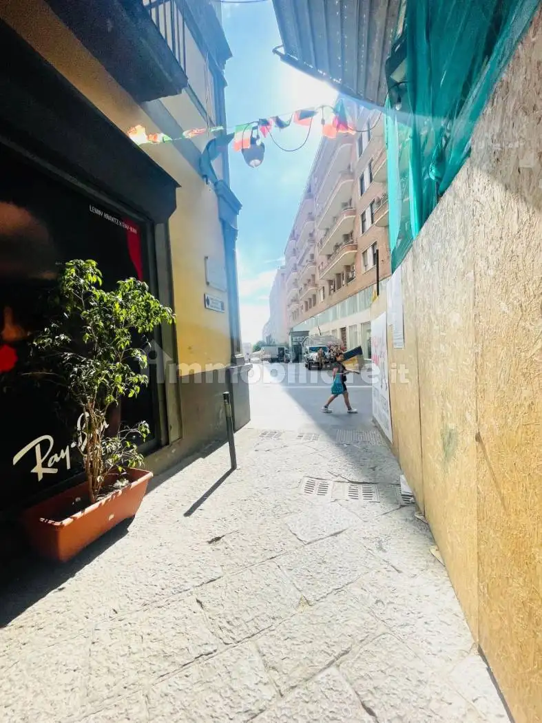 Appartamento in affitto a Napoli