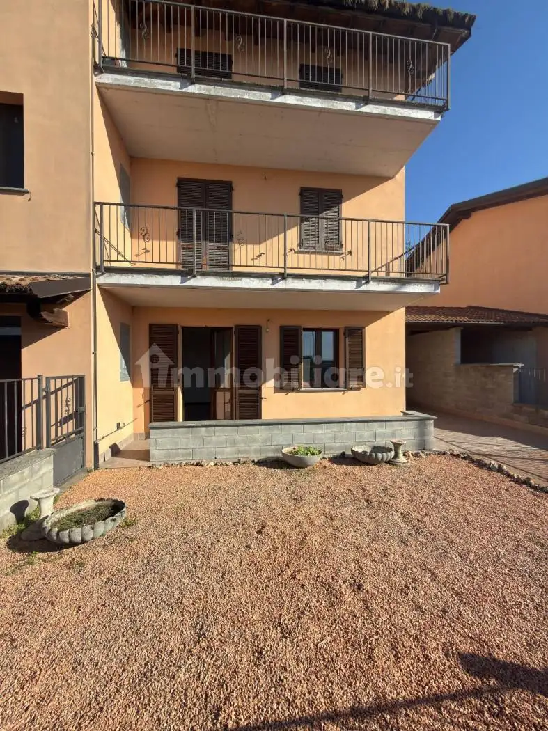 Appartamento in vendita a Zerbolò