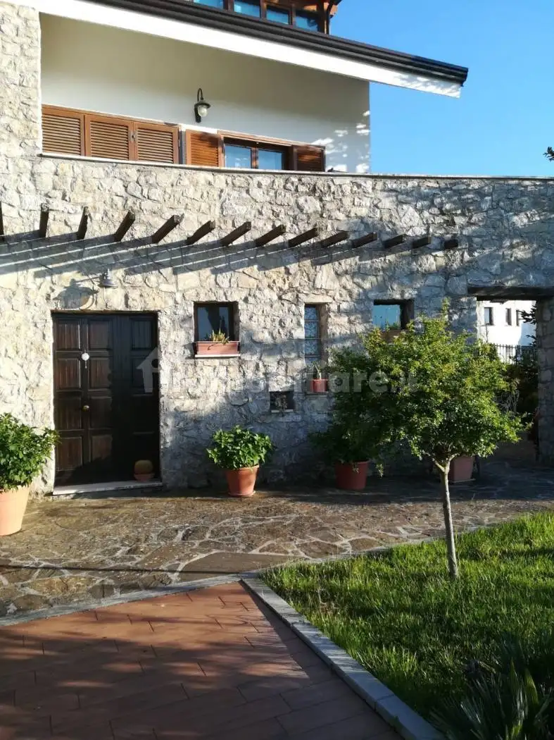 Villa in vendita a Pignola