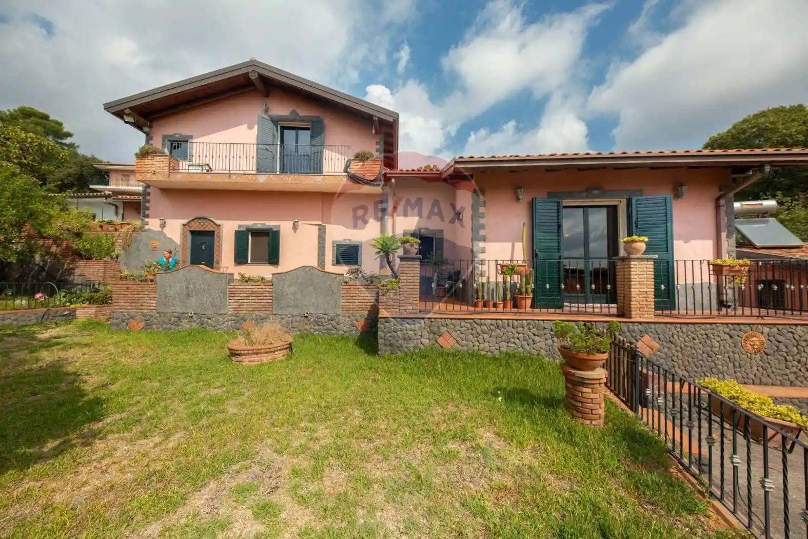 Villa in vendita a Pedara