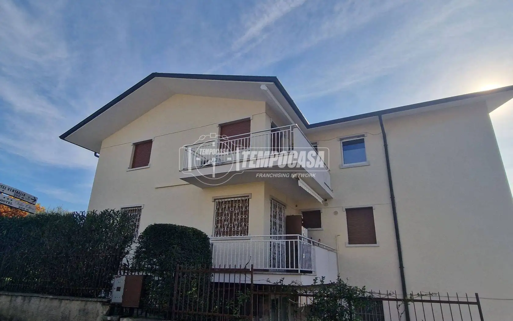 Trilocale via Campagnola 40, Centro, Bardolino - foto 2