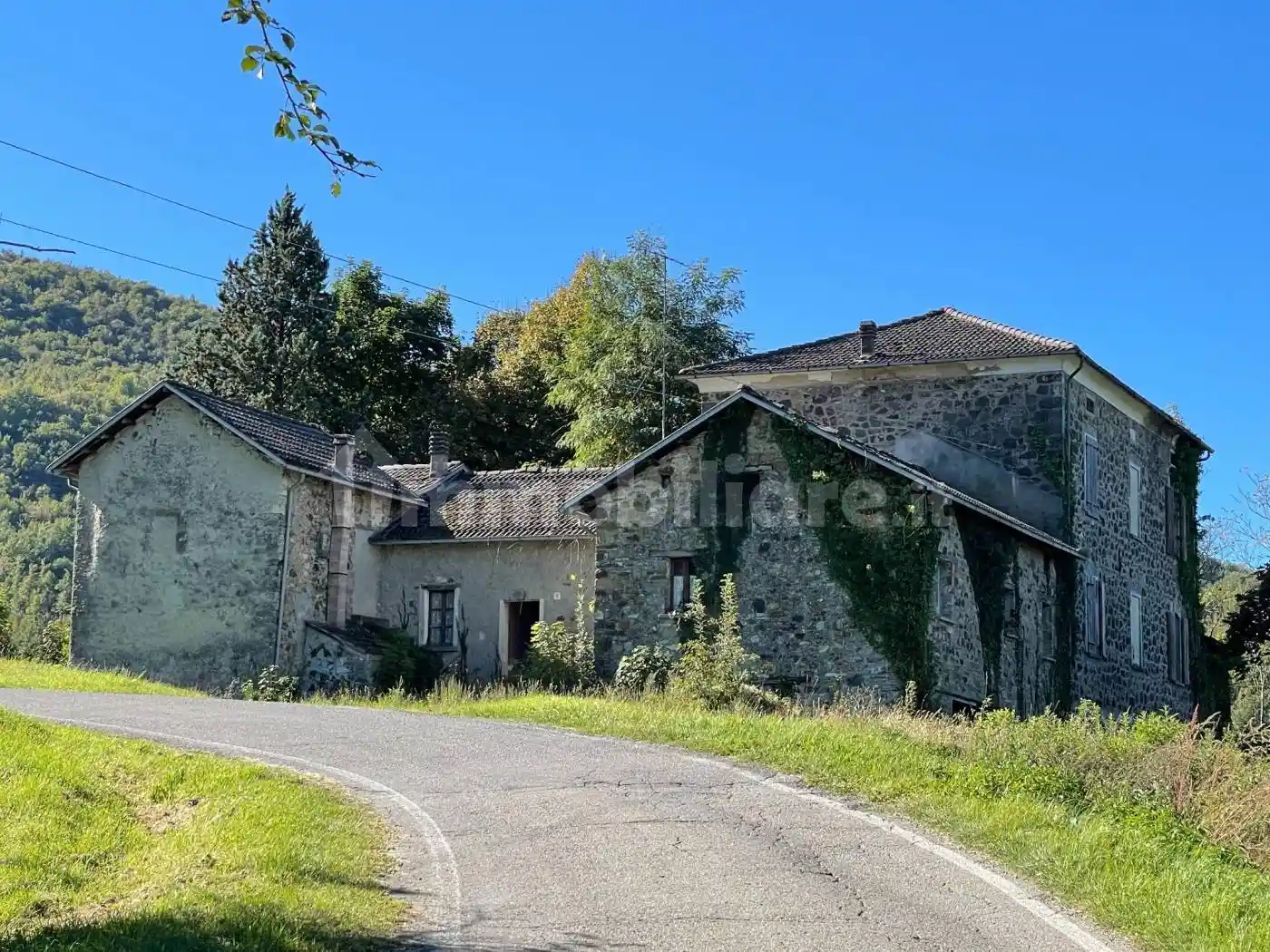 Rustico - Casale in vendita a Borgo Val di Taro