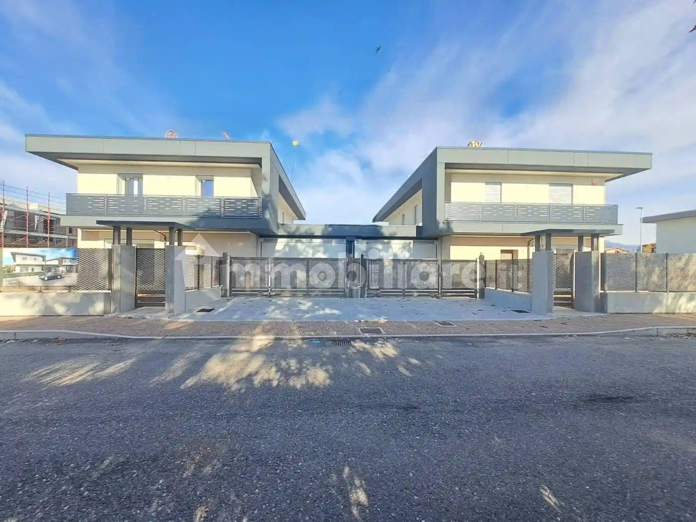 Villa in vendita a Azzano San Paolo