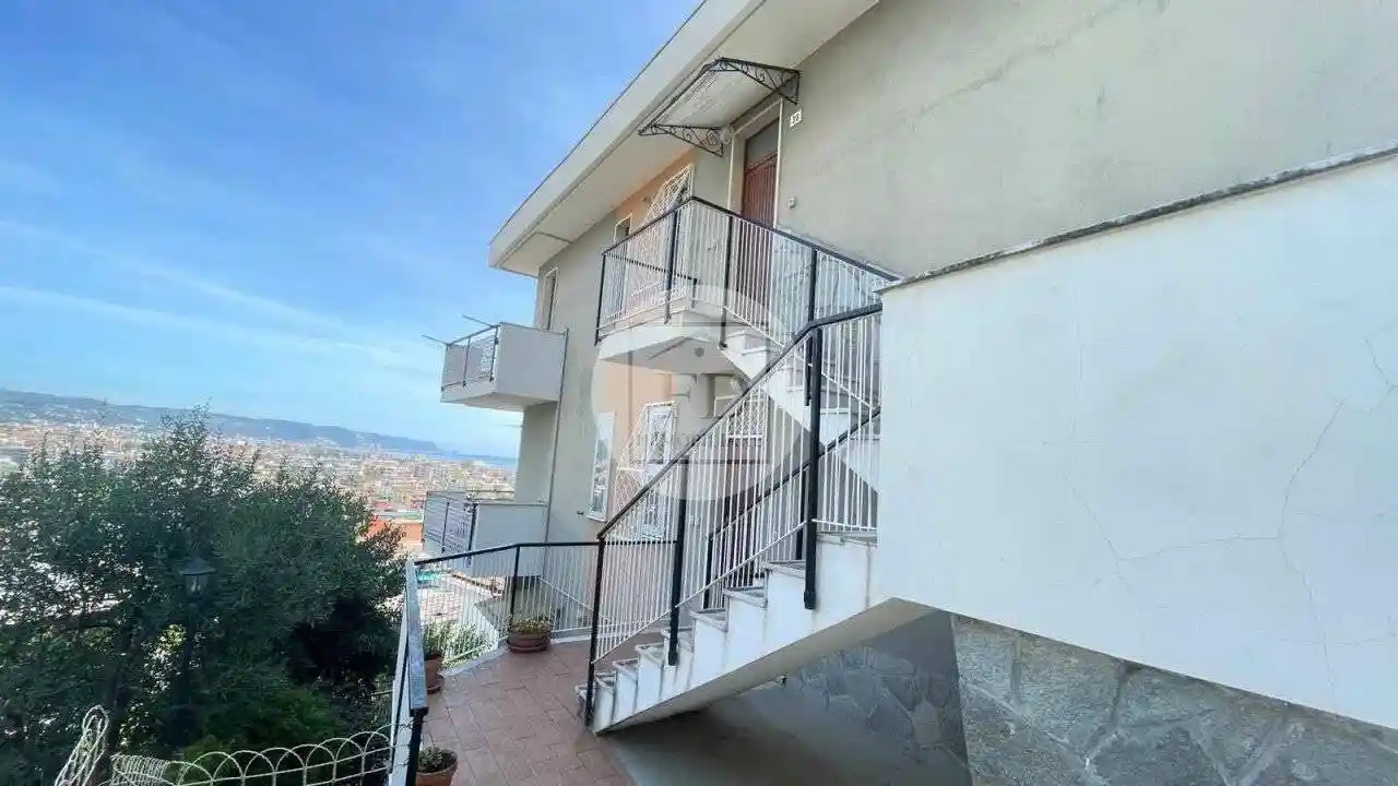 Appartamento in vendita a Borghetto Santo Spirito