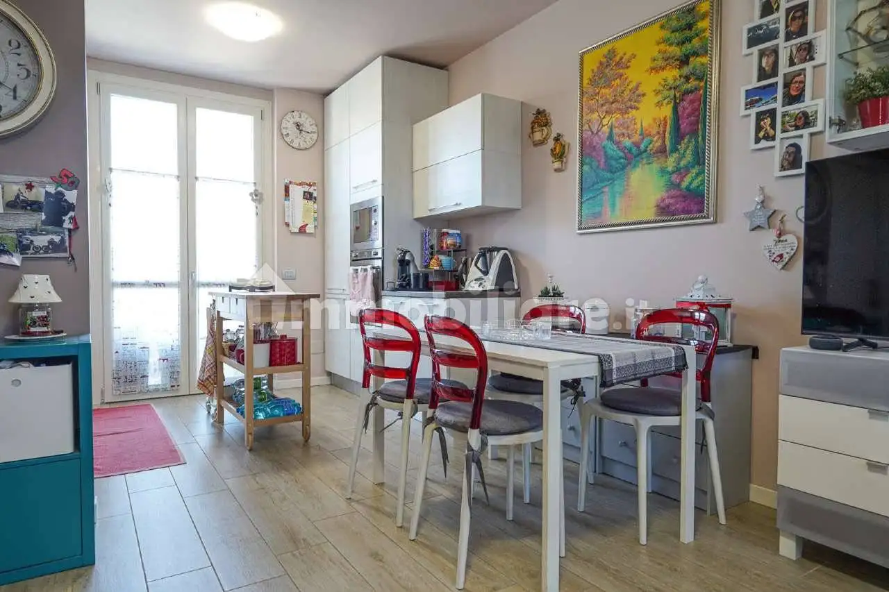 Trilocale via Dott. Bernardi 4/a, Carvico - foto 3