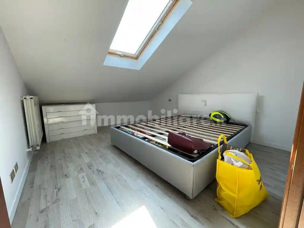 Trilocale ottimo stato, quinto piano, Colognola, Bergamo - foto 3