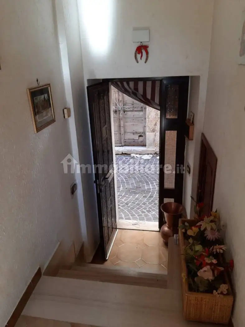 Casa indipendente in vendita a Scurcola Marsicana