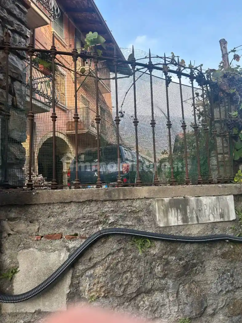 Casa indipendente in vendita a Irma