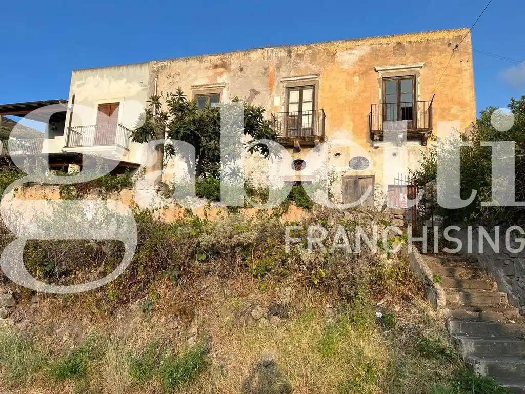 Casa indipendente in vendita a Lipari