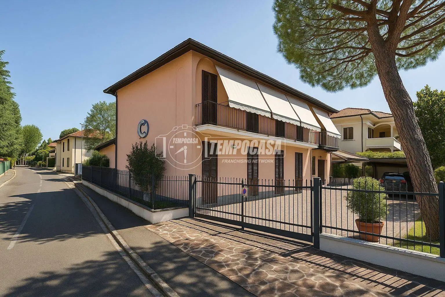 Villa in vendita a Muggiò