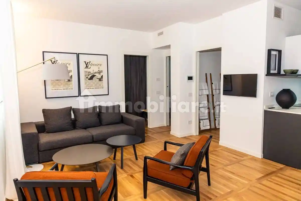 Trilocale piazza Chiesa 5, Centro, Erbusco - foto 4