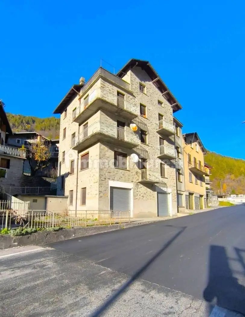 Appartamento in vendita a Lanzada