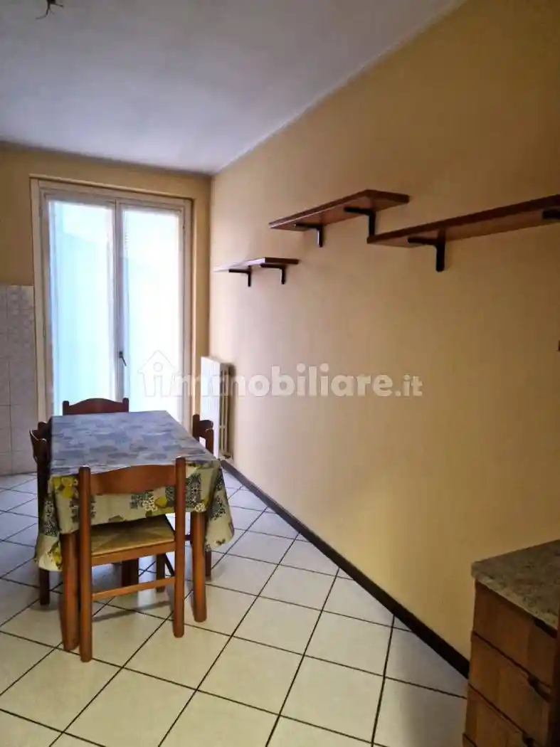 Trilocale via Santa Caterina 28, Centro, Caselle Lurani - foto 3