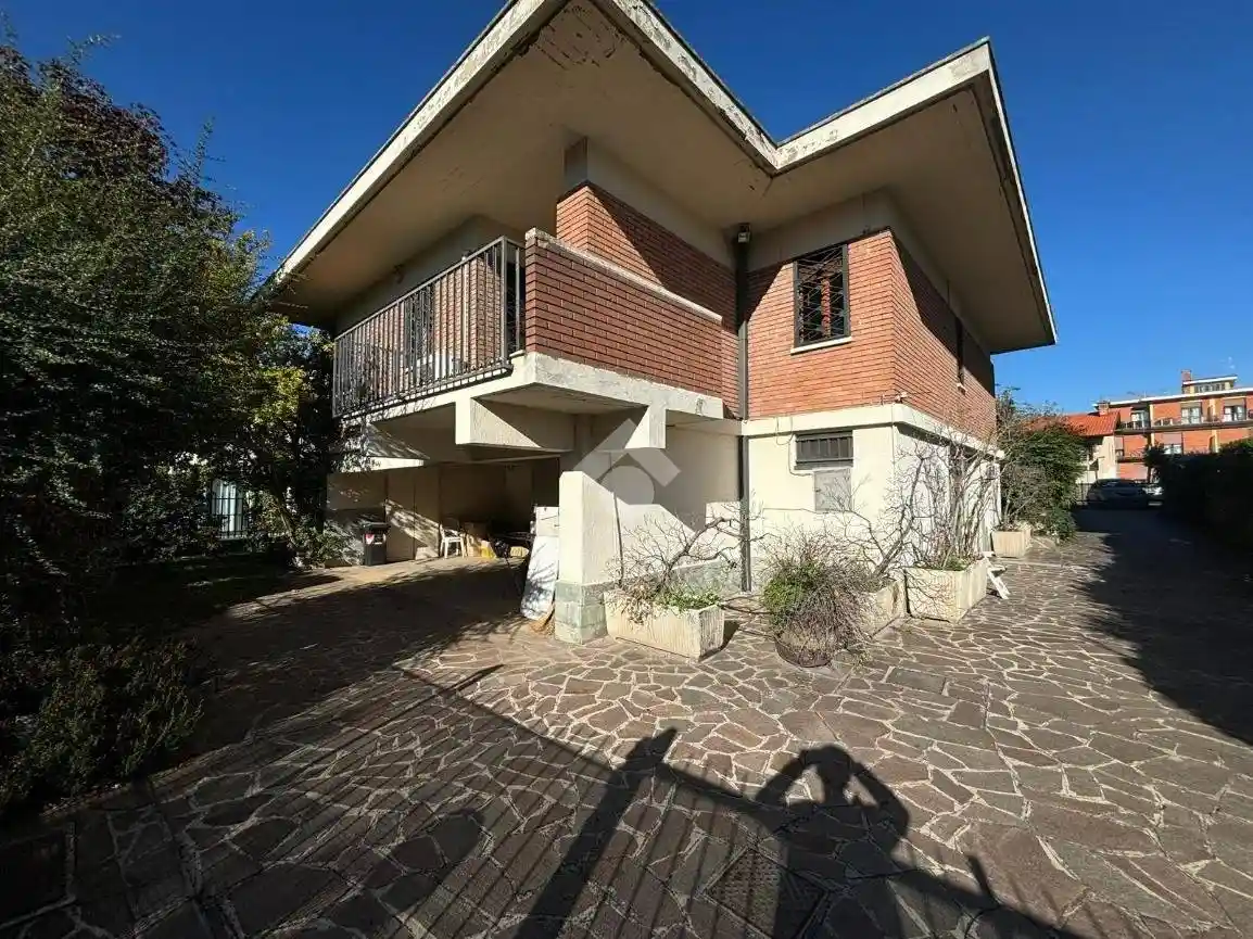 Villa in vendita a Chiari