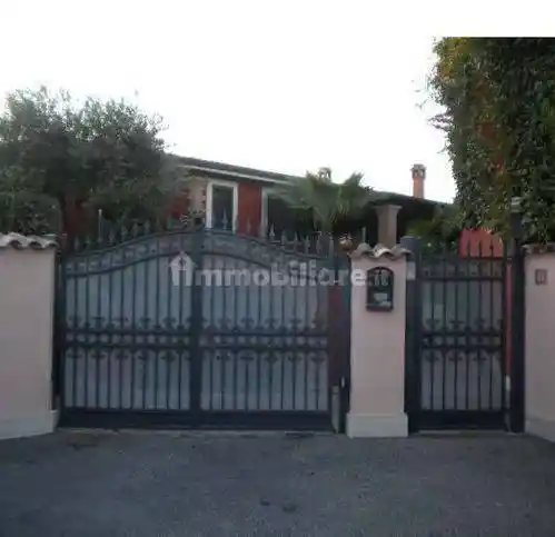 Villetta a schiera all'asta viale Ascanio 34, Pomezia - foto 2