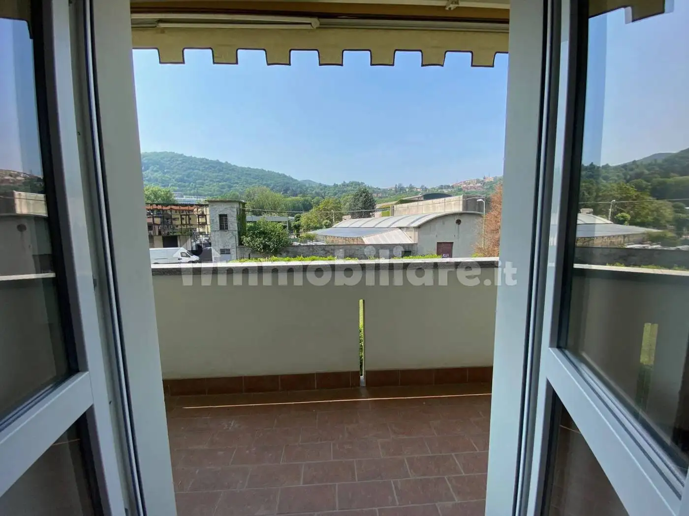 Bilocale ottimo stato, primo piano, Cernobbio - foto 2