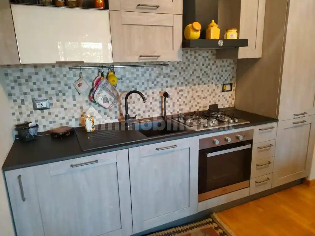 Bilocale ottimo stato, piano terra, Collina delle Muse, Roma - foto 4