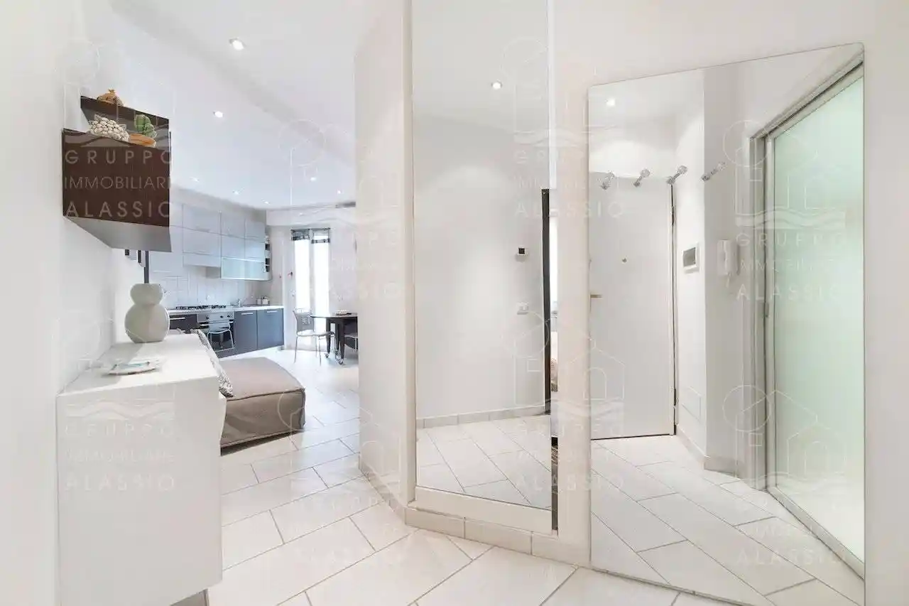 Appartamento in vendita a Alassio