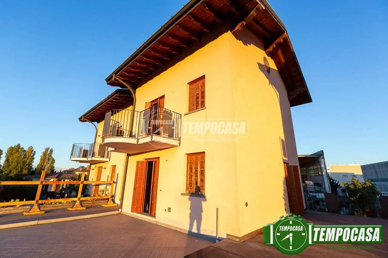 Villetta a schiera in vendita a Palazzo Pignano