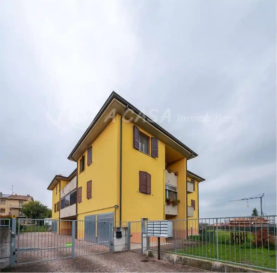 Trilocale via Villa di Sotto, 39A, Centro, Fontevivo - foto 2