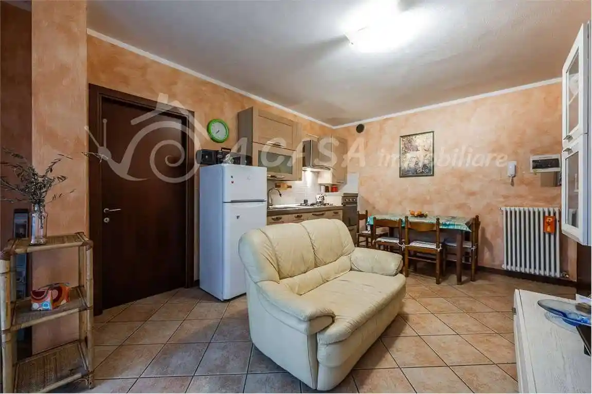 Trilocale via Villa di Sotto, 39A, Centro, Fontevivo - foto 3