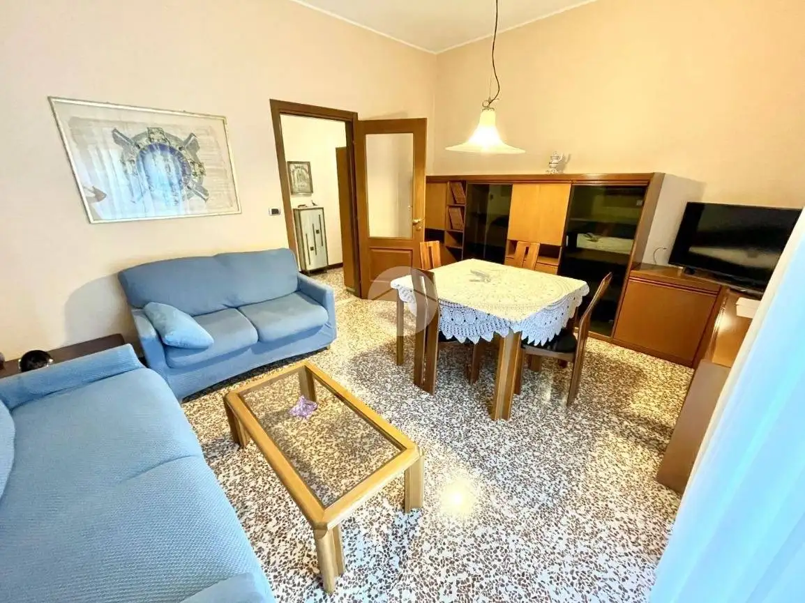 Appartamento in vendita a Monza