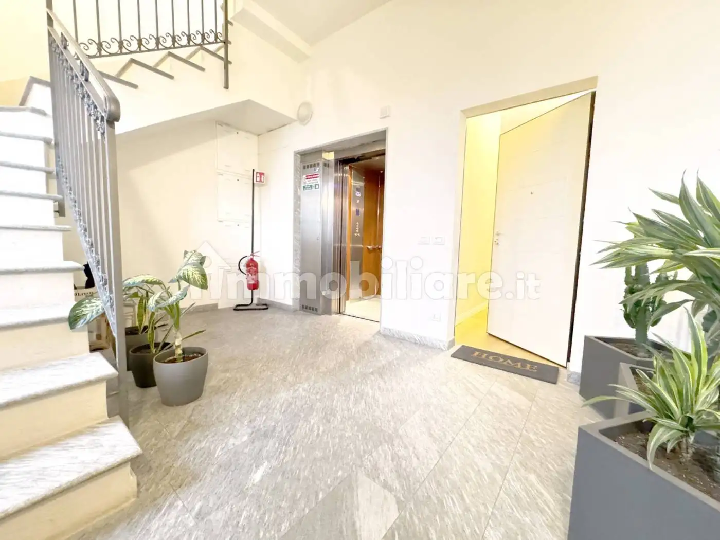 Trilocale via Mansueto Pirotta 20, Centro, Barzago - foto 2