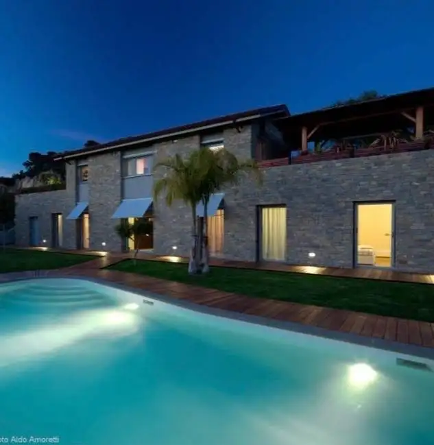 Villa in vendita a Sanremo