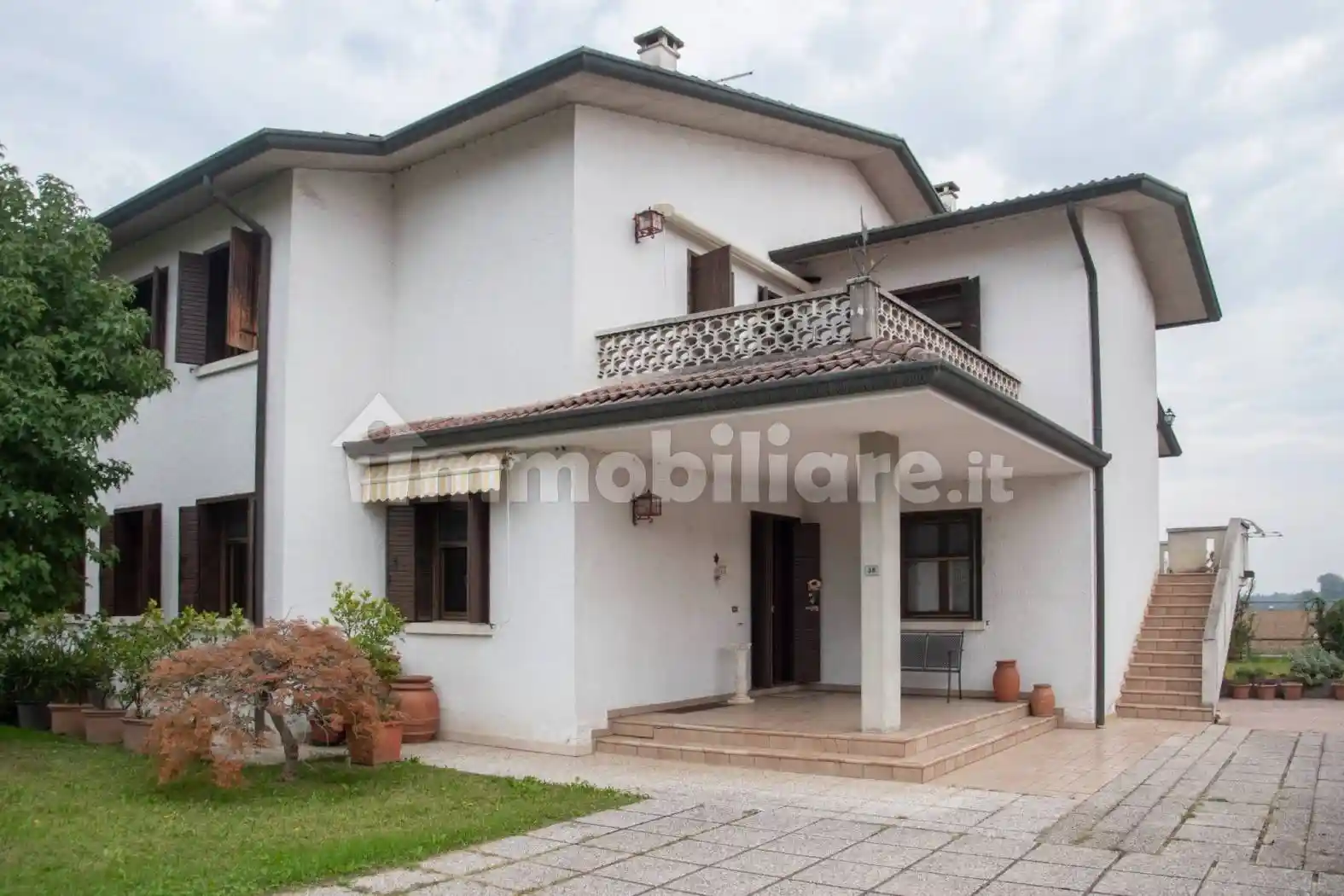 Casa indipendente in vendita a Monticello Conte Otto