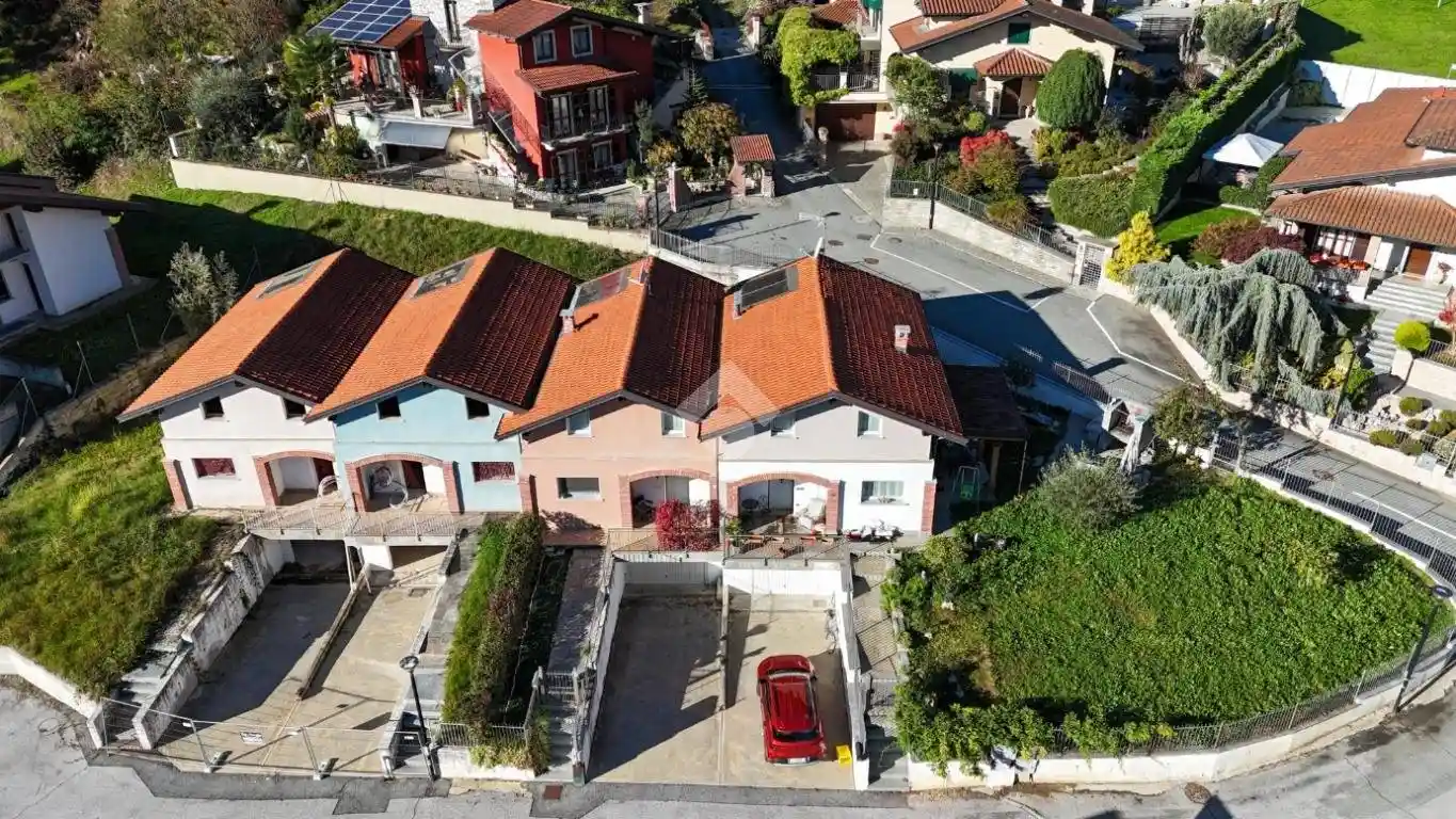 Villetta a schiera - foto 2