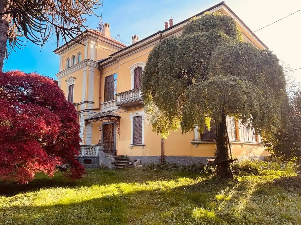 Villa in vendita a Casapinta