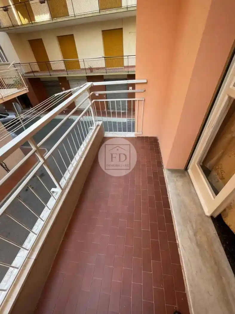 Trilocale via Venzia 10, Centro, Loano - foto 3