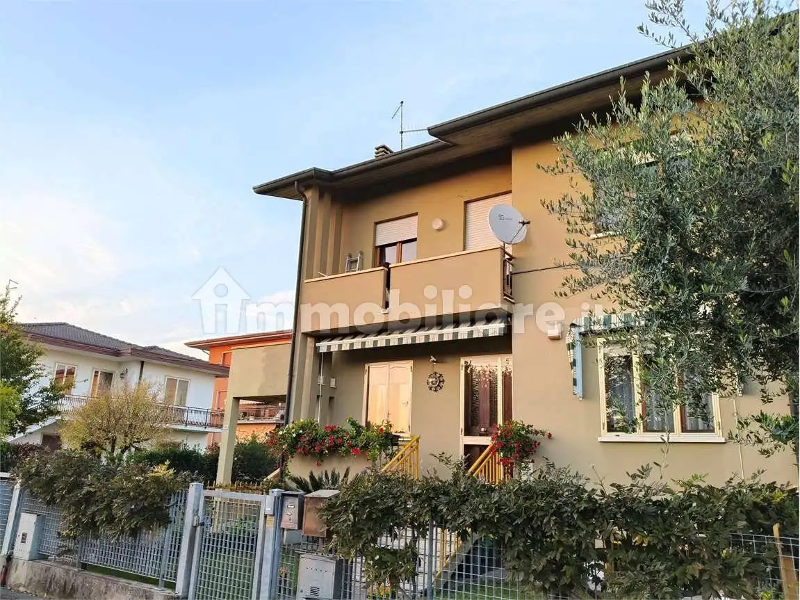 Appartamento buono stato, primo piano, Centro, Arcole - foto 2