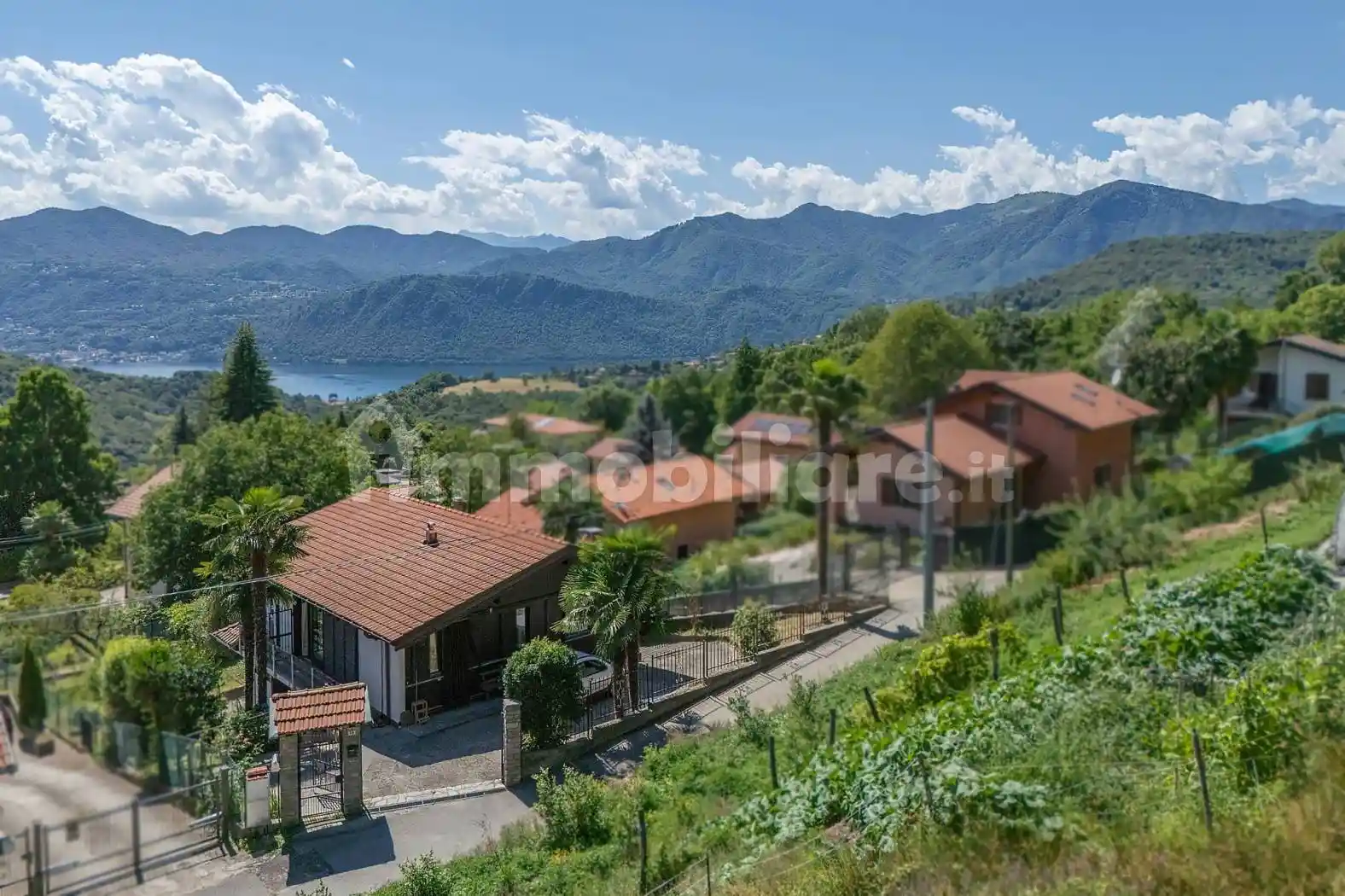 Villa unifamiliare via dei Ciliegi 13, Centro, Armeno - foto 2