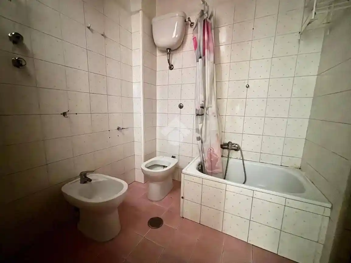 Trilocale via Monfalcone 58, Poggioreale, Napoli - foto 5