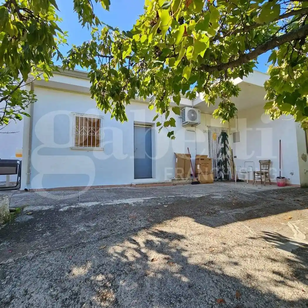 Palazzo - Edificio in Vendita - foto 2