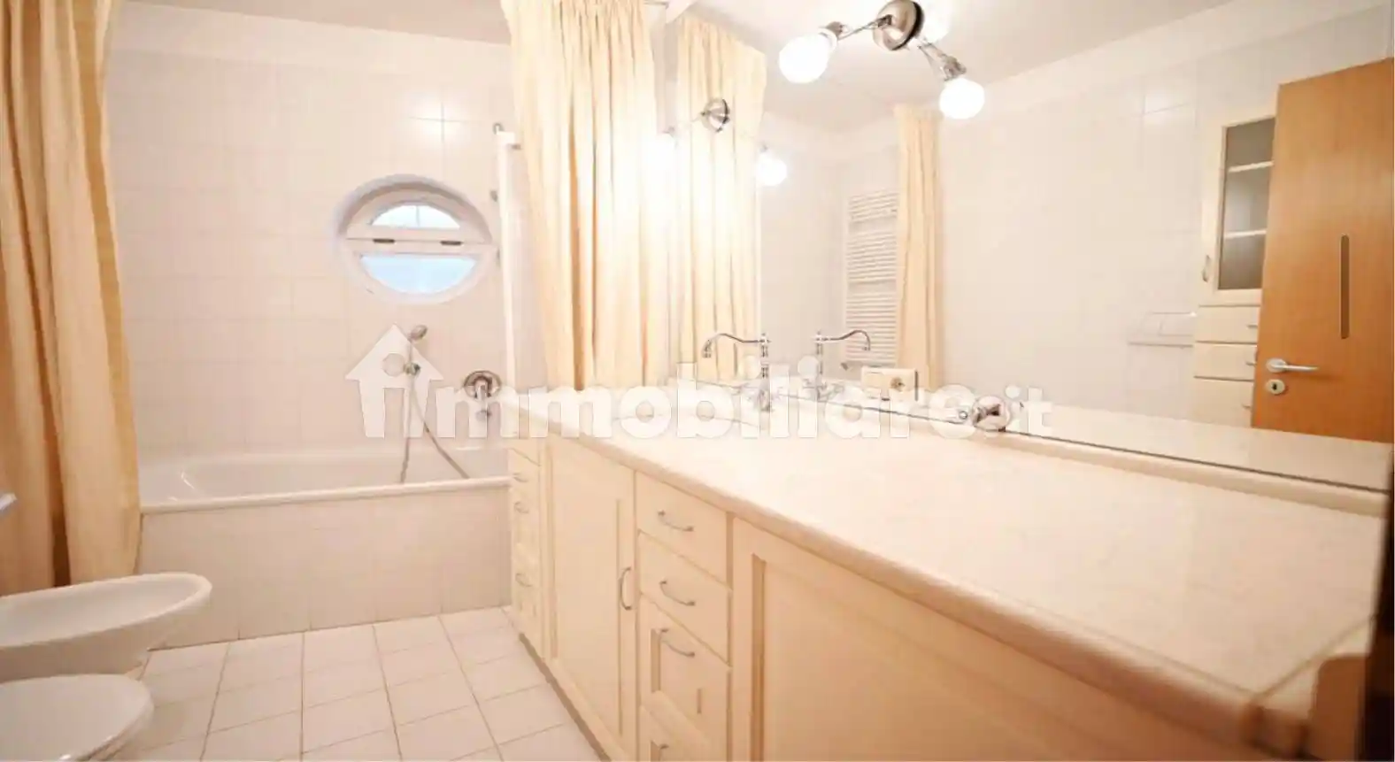 Trilocale via Penegal ., Gries - San Quirino, Bolzano - foto 4