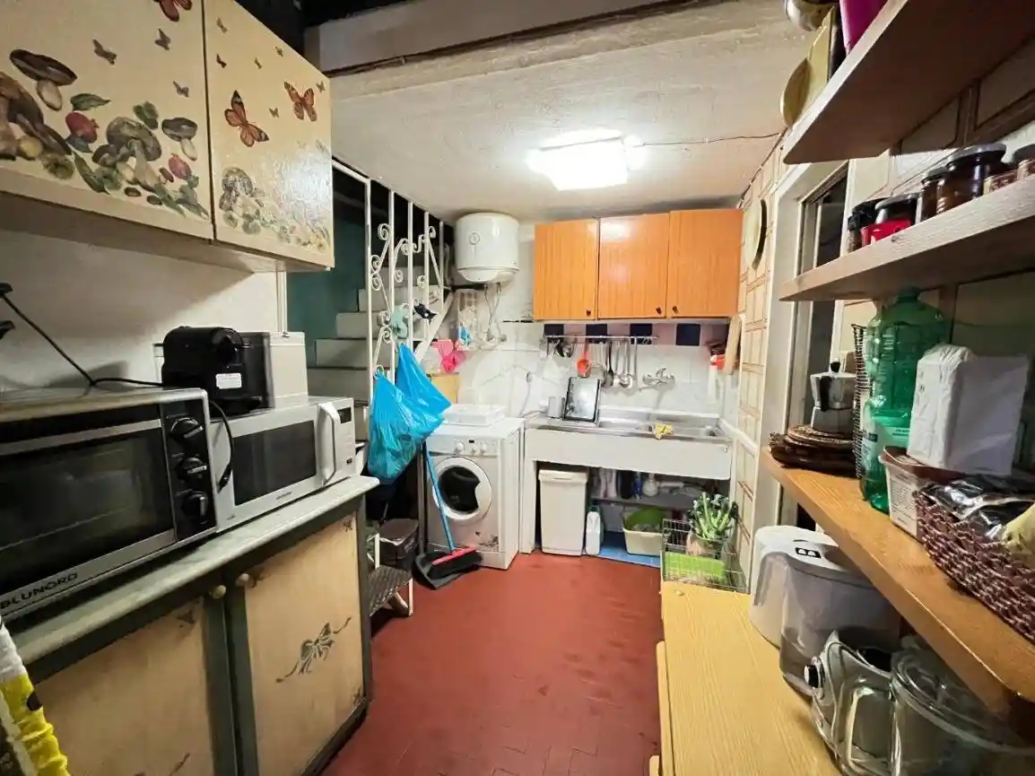 Monolocale Vico Mondragone, Chiaia, Napoli - foto 2