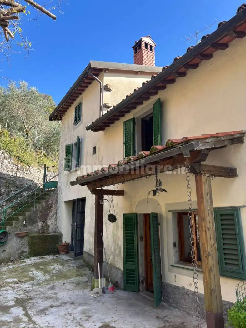 Casa indipendente in vendita a Cantagallo