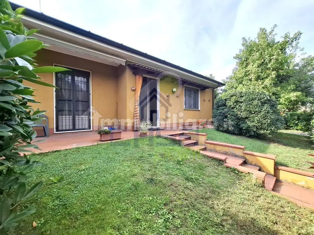 Casa indipendente in vendita a Castelnuovo Bocca d'Adda