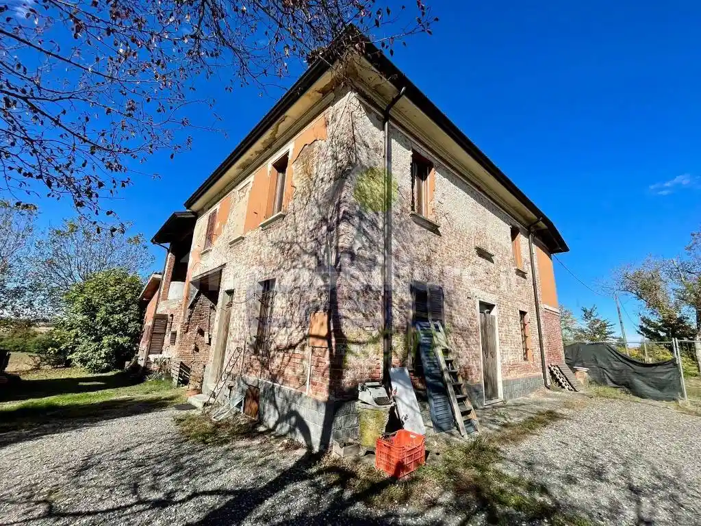 Casa indipendente in vendita a Castel San Giovanni