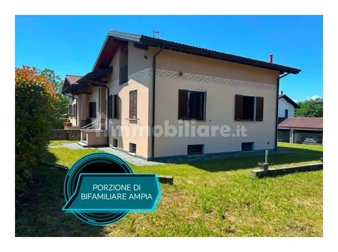 Villa in vendita a Varese